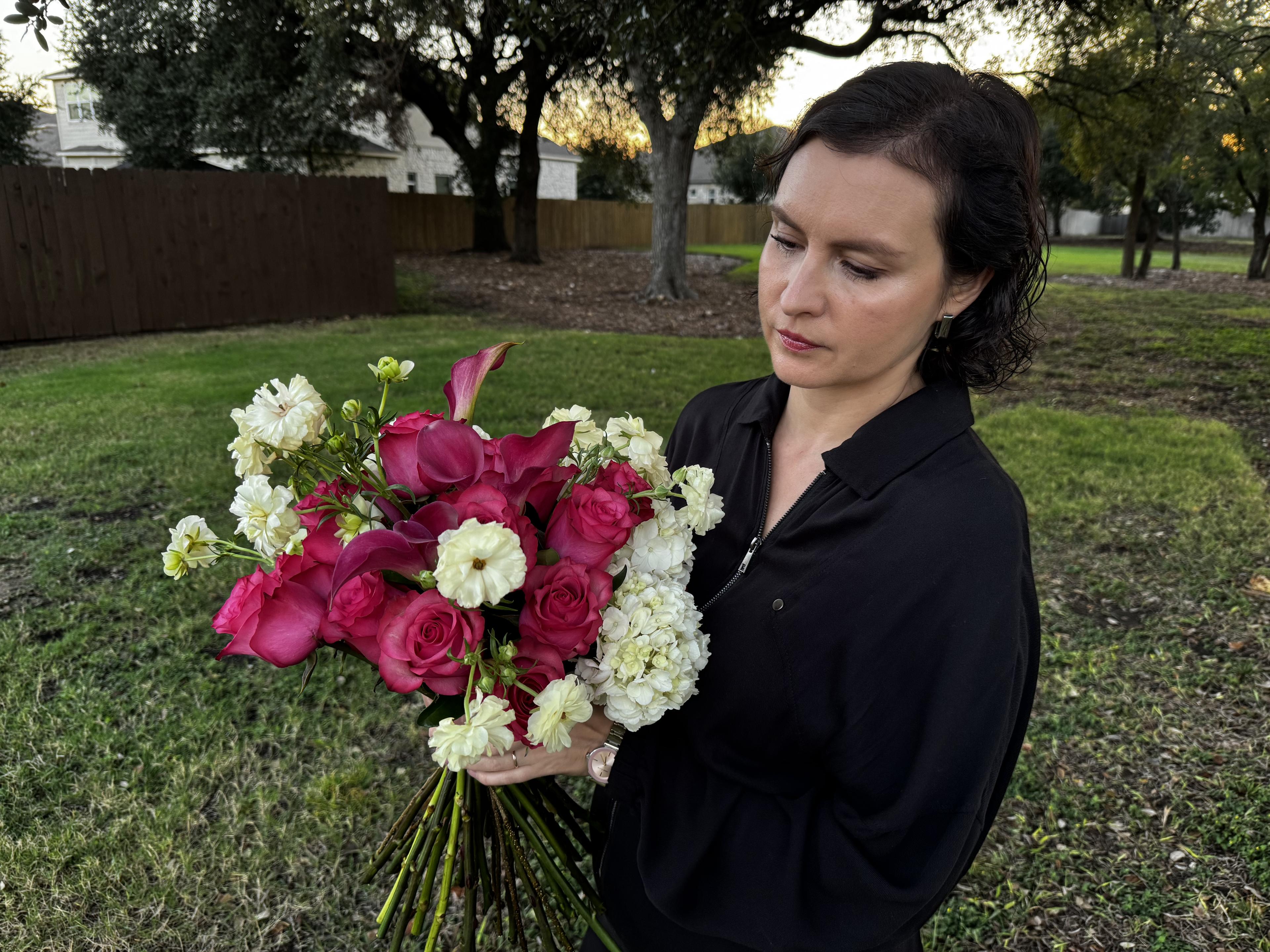 Fuchsia Elegance - image 4