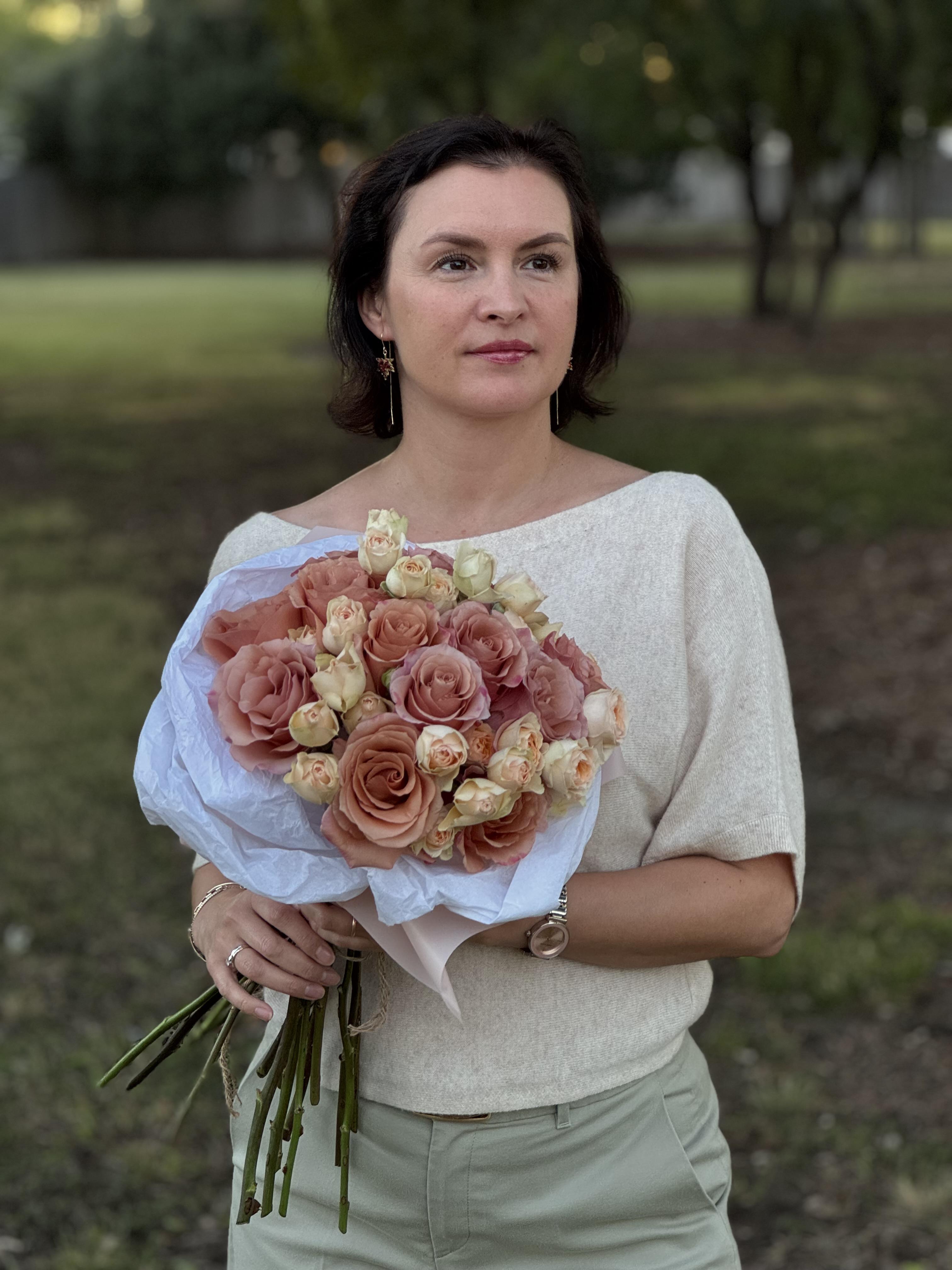 Peach Roses - image 2