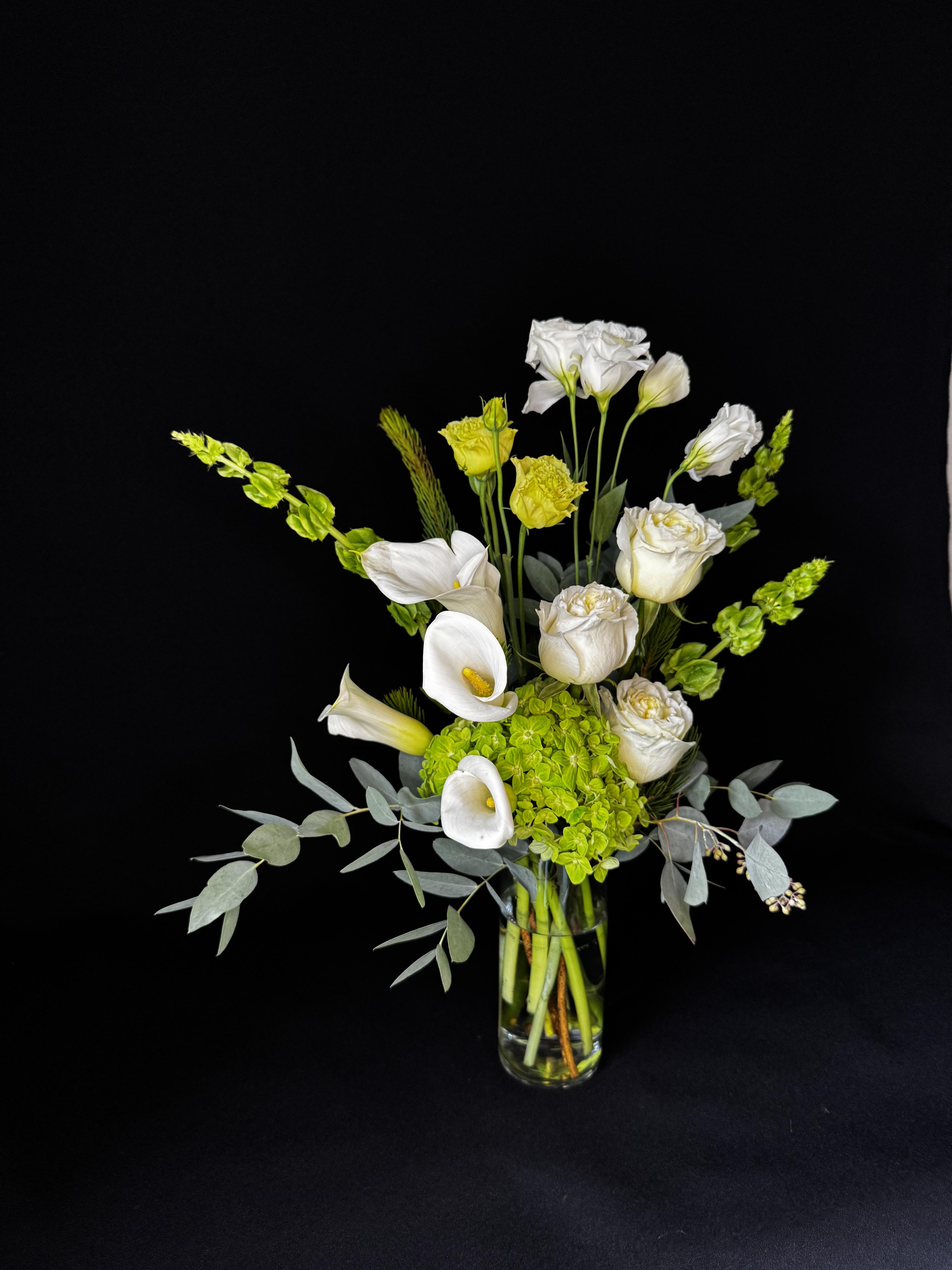 Winter Ivory Elegance - image 4