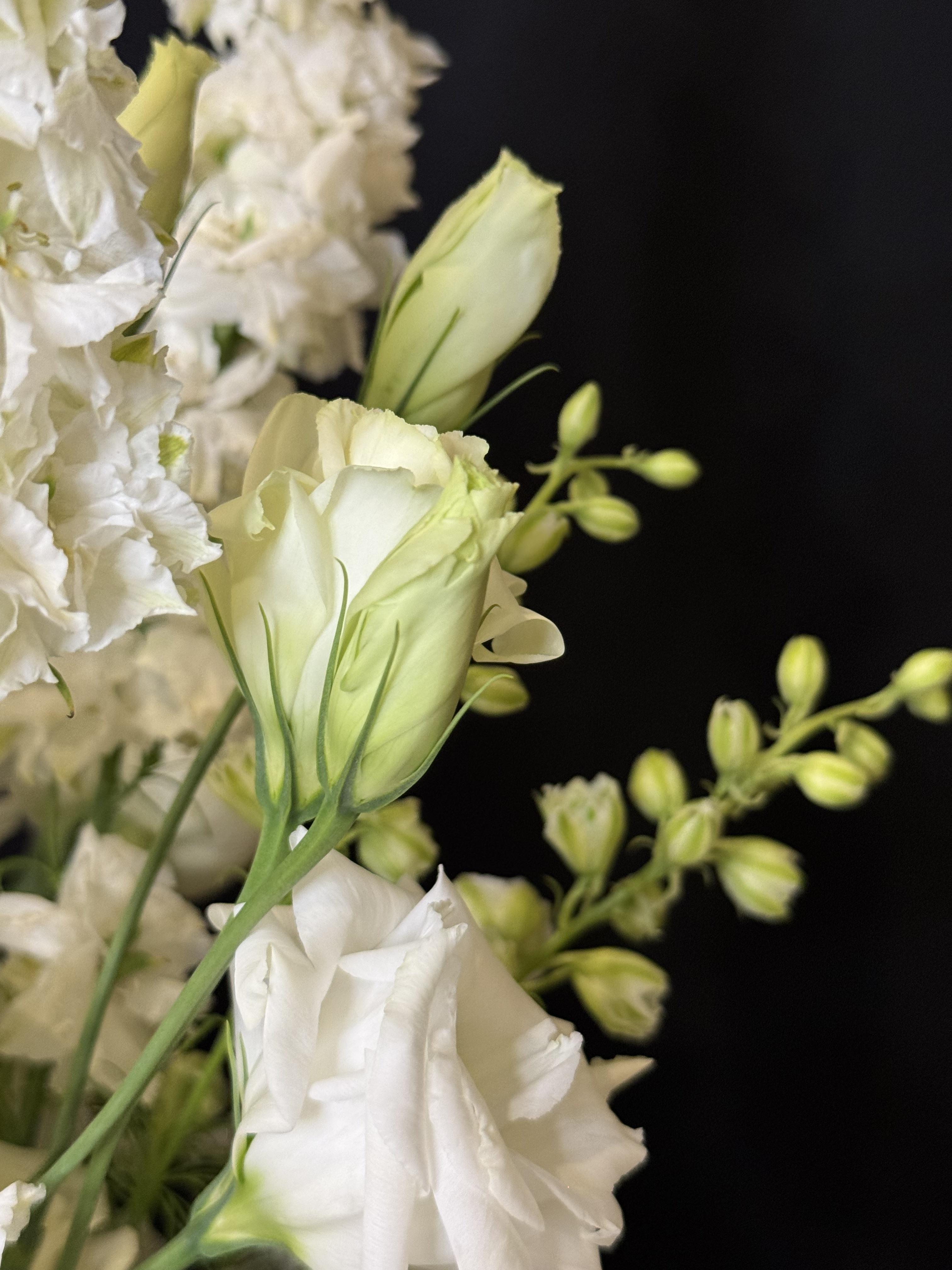 Timeless Grace Centerpiece - image 3