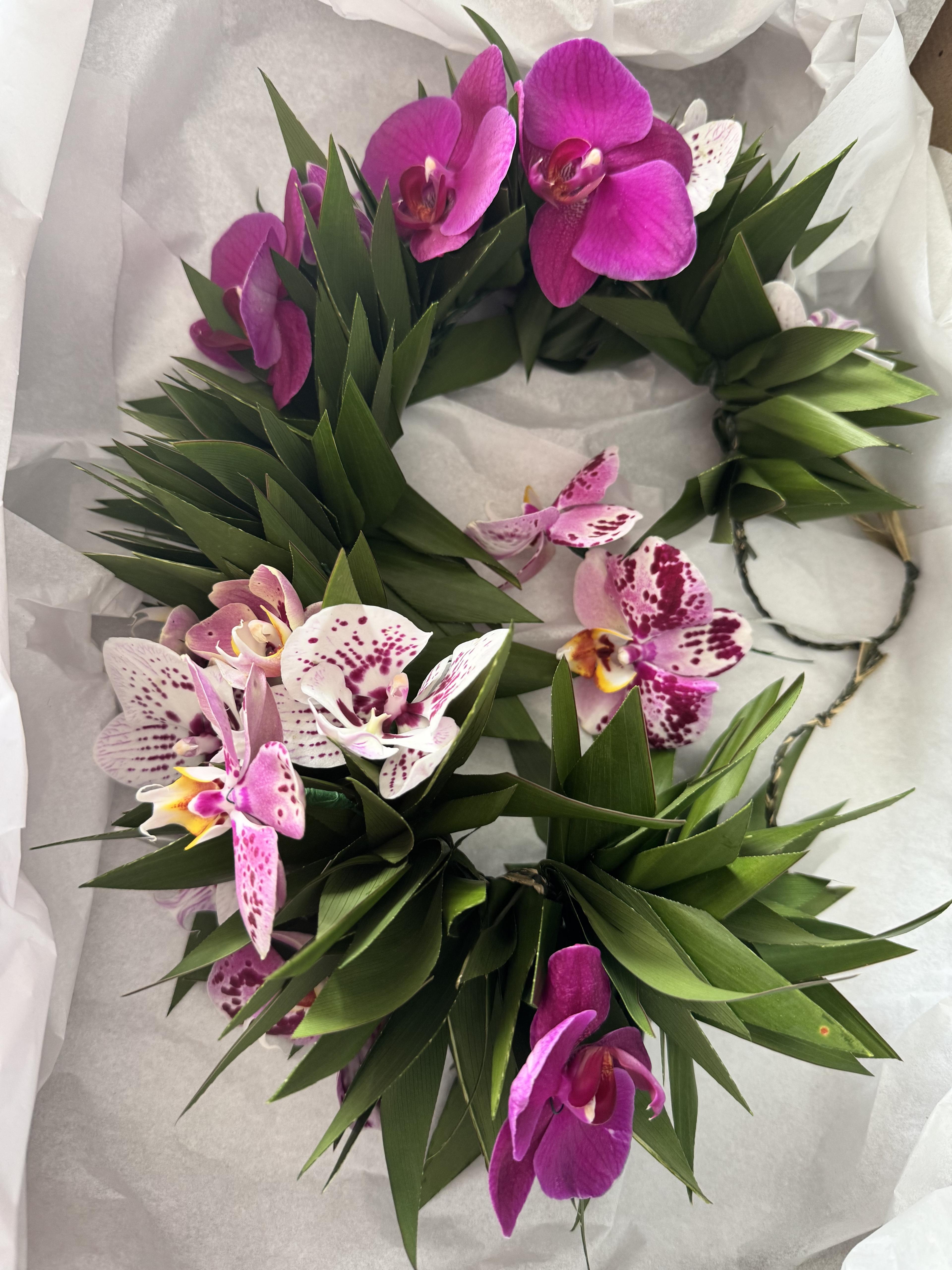 Orchid Couture Crown - image 4